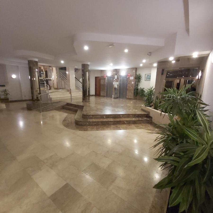 Apartamento En El Centro De 萨洛 外观 照片